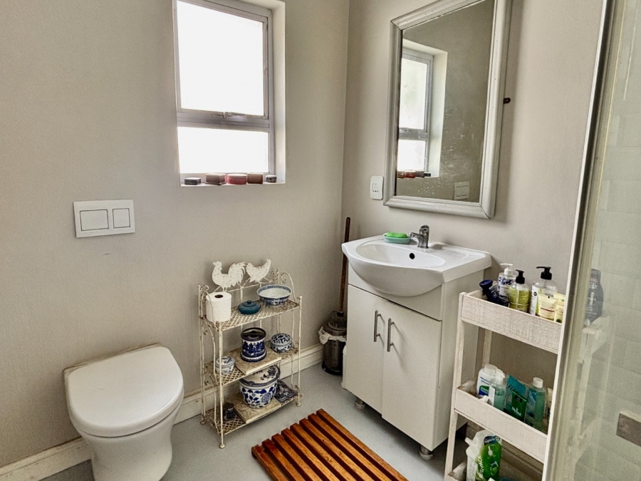 4 Bedroom Property for Sale in Gordons Bay Village Western Cape